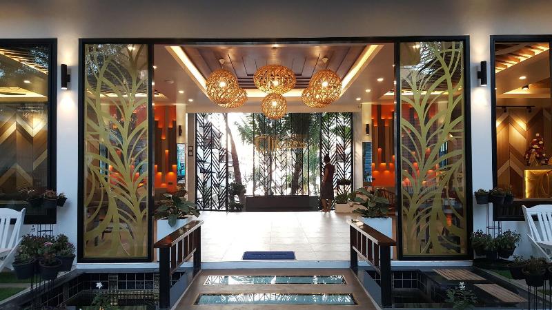 Simple Life Cliff View Resort - Lobi