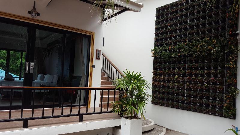 Simple Life Cliff View Resort - Genel