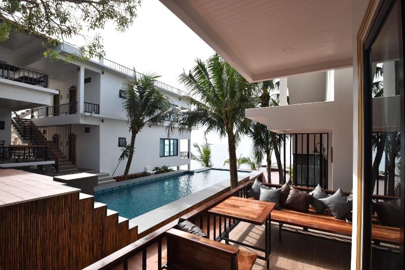 Simple Life Cliff View Resort - Teras