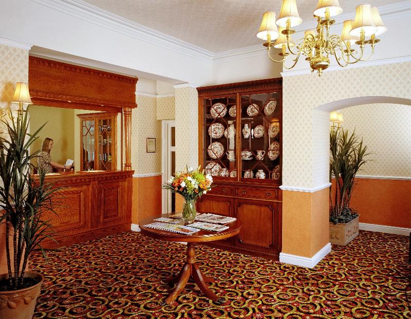Arundel House - Lobi