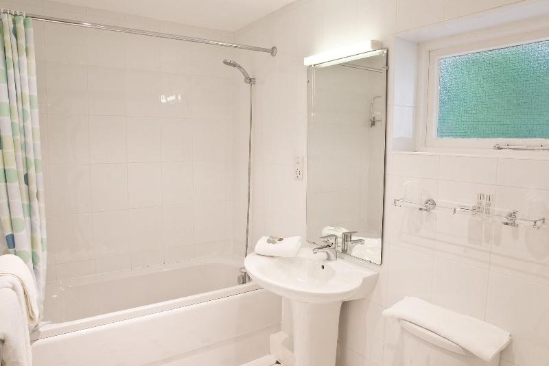 Best Western Burn How Garden House - Oda