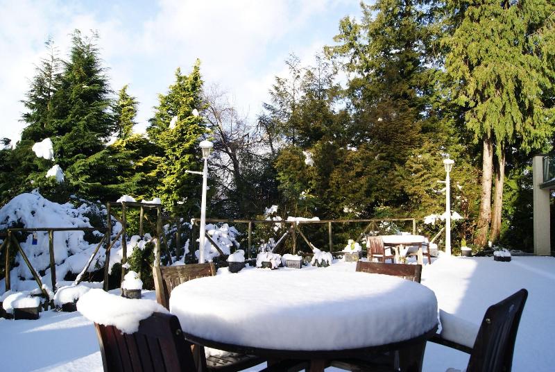 Best Western Burn How Garden House - Teras