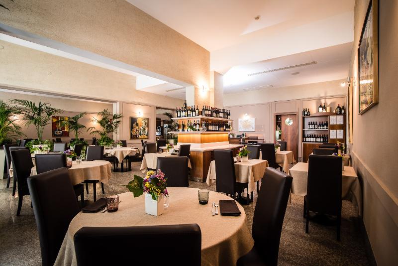 Hotel Ala D’Oro - Restoran