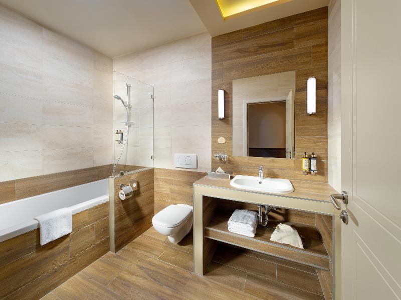 Mamaison Hotel Andrassy Budapest - Oda