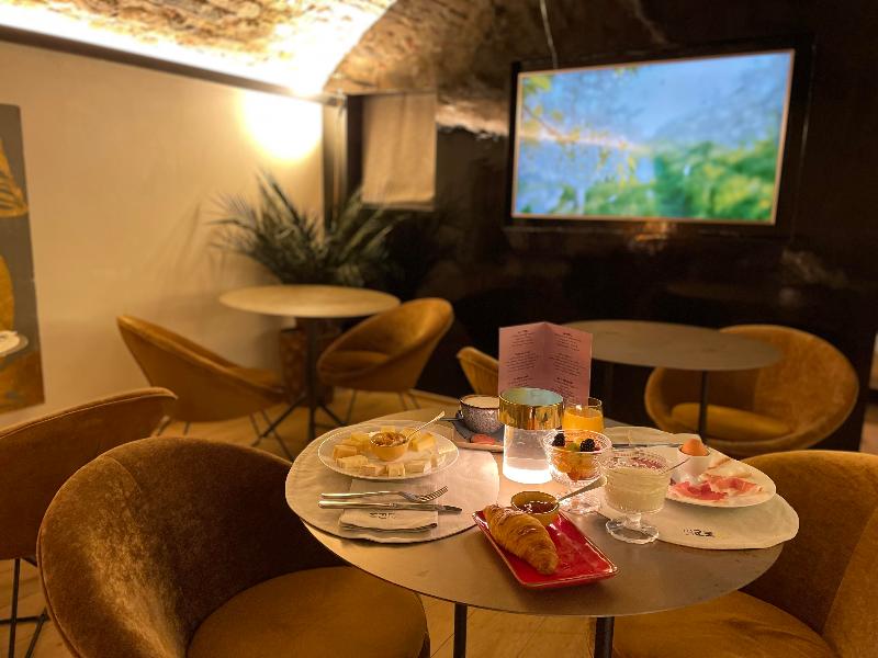 Le Funi Hotel - Genel