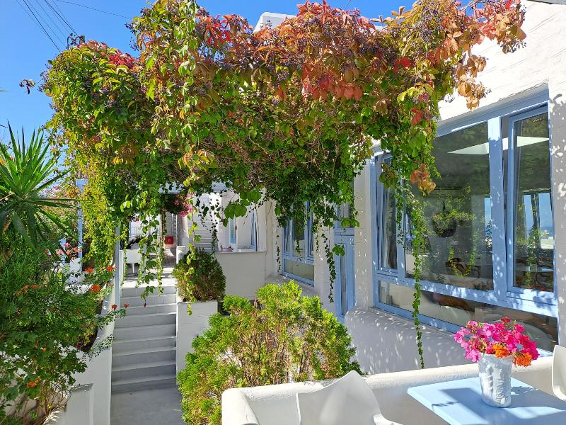 Stratos Apartments & Studios - Genel