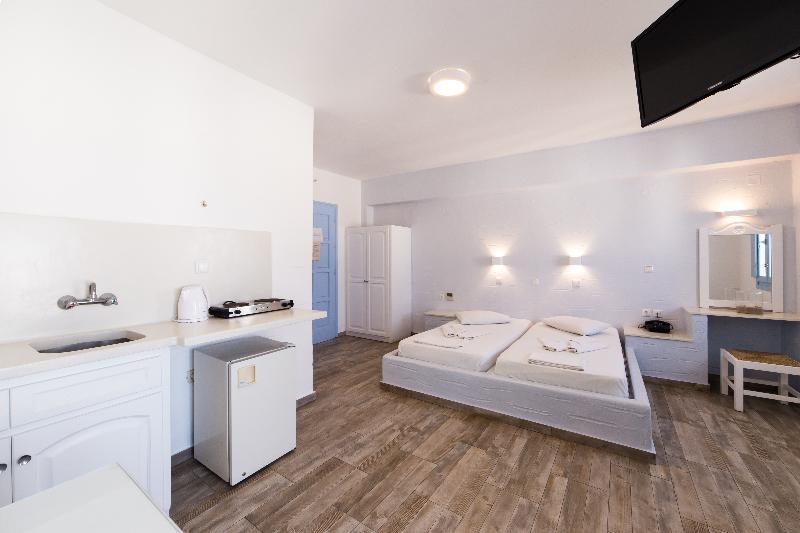Stratos Apartments & Studios - Oda