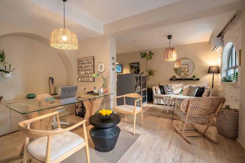 True Blue Boutique Hotel - Lobi