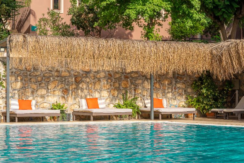 True Blue Boutique Hotel - Genel