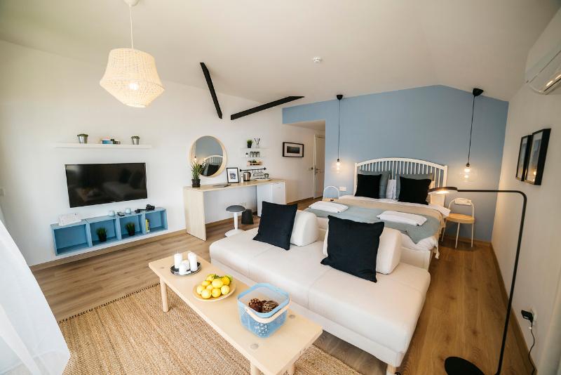 True Blue Boutique Hotel - Oda