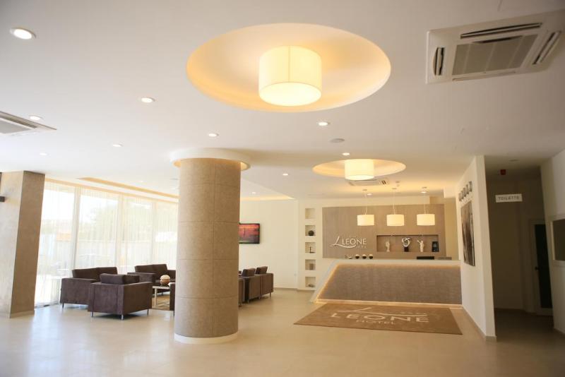 Hotel Leone - Lobi
