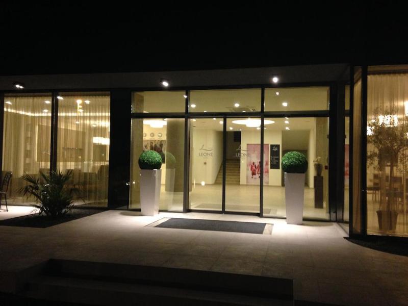 Hotel Leone - Genel
