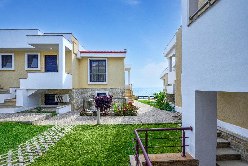 Elpiniki Luxury Apartments - Genel