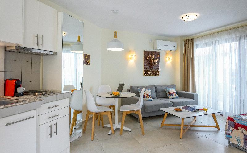 Elpiniki Luxury Apartments - Oda