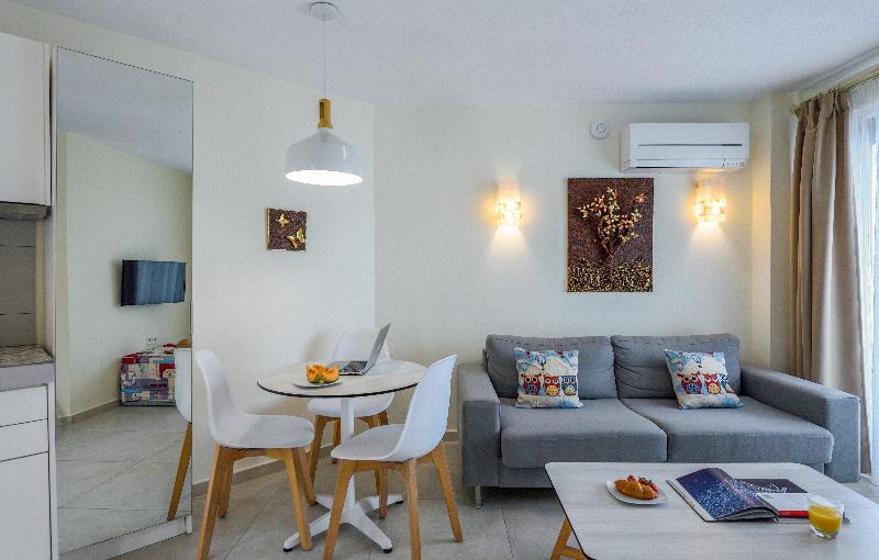 Elpiniki Luxury Apartments - Oda