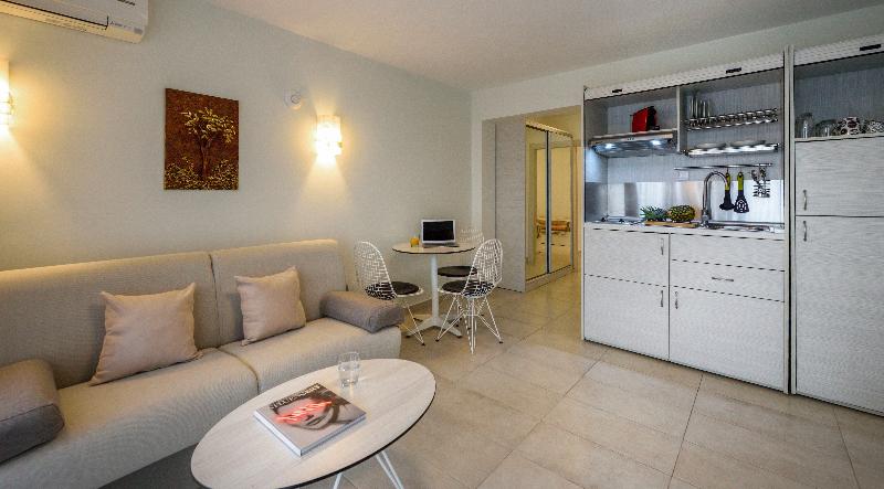 Elpiniki Luxury Apartments - Oda