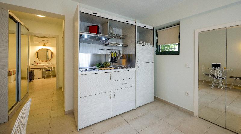 Elpiniki Luxury Apartments - Oda
