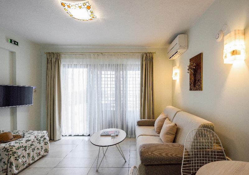 Elpiniki Luxury Apartments - Oda