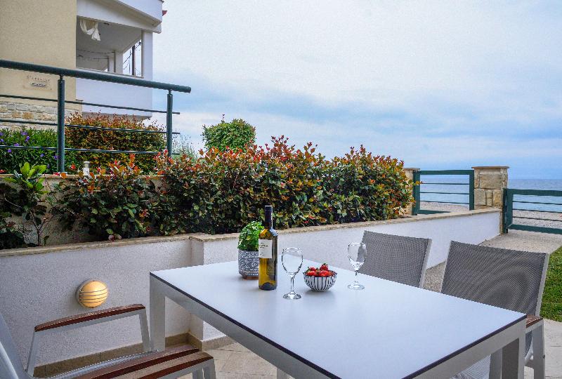 Elpiniki Luxury Apartments - Oda