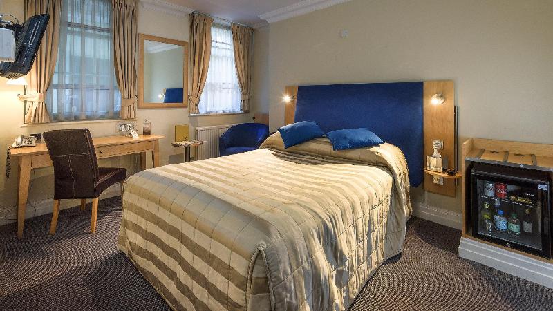 Berkeley Square Classic Hotel - Genel