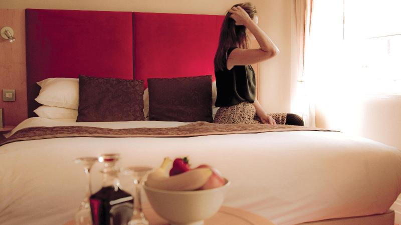 Berkeley Square Classic Hotel - Genel