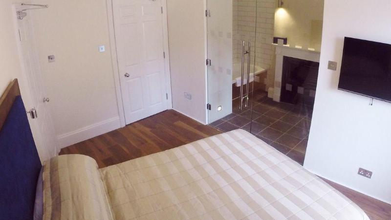 Berkeley Square Classic Hotel - Oda