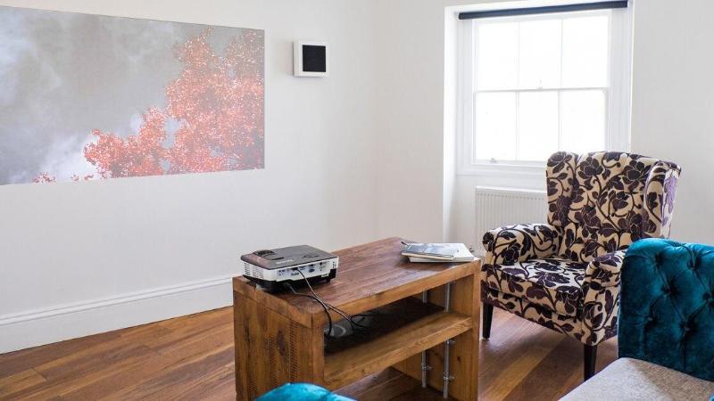 Berkeley Square Classic Hotel - Oda