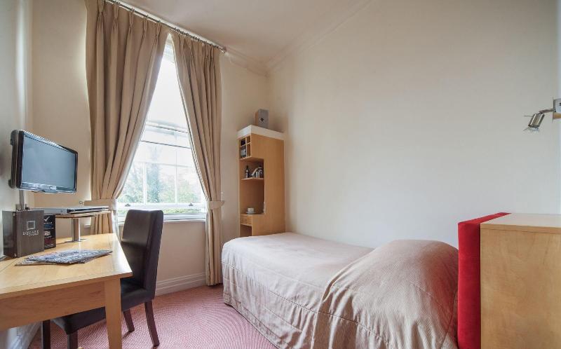 Berkeley Square Classic Hotel - Oda