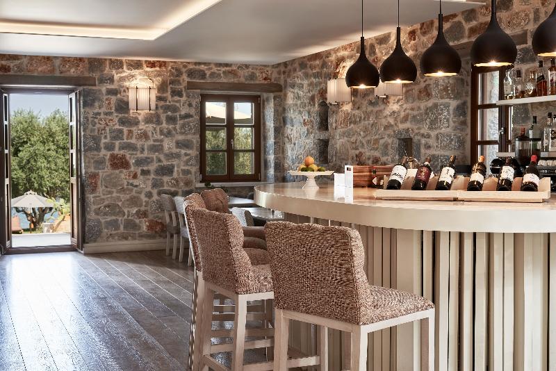 100 Rizes Seaside Resort - Bar