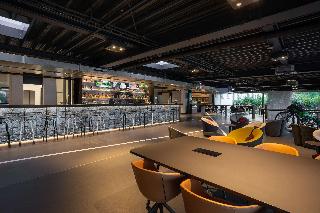 V8 Hotel Koln @MOTORWORLD fotoÄŸrafÄ±