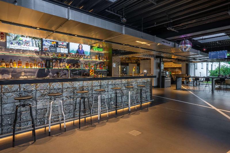 V8 Hotel Koln @MOTORWORLD - Bar