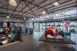 V8 Hotel Koln @MOTORWORLD fotoÄŸrafÄ±