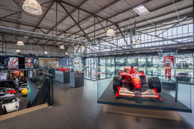 V8 Hotel Koln @MOTORWORLD - Lobi