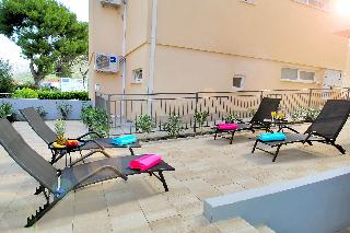Bacan Family Apartments fotoÄŸrafÄ±