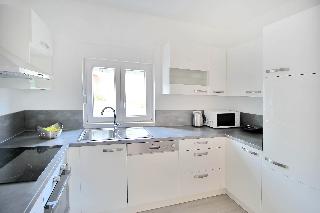 Bacan Family Apartments fotoÄŸrafÄ±