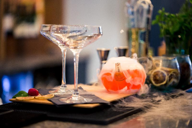 Crowne Plaza Gerrards Cross - Bar