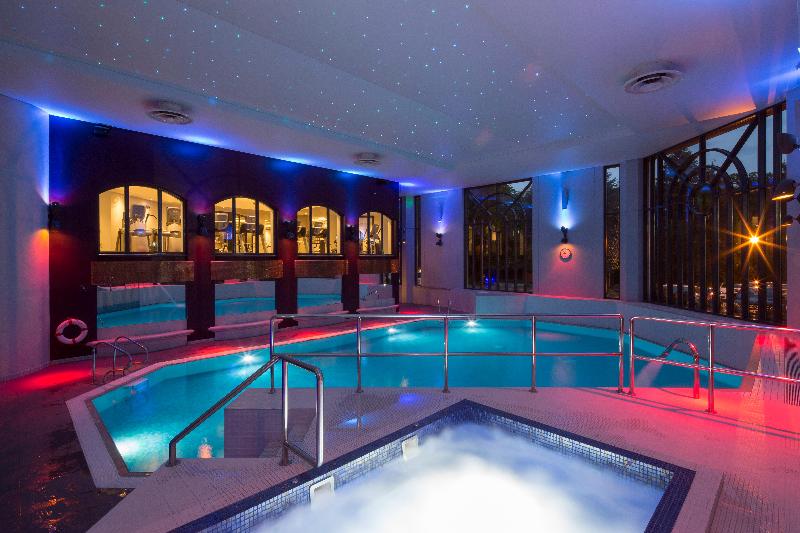 Crowne Plaza Gerrards Cross - Havuz