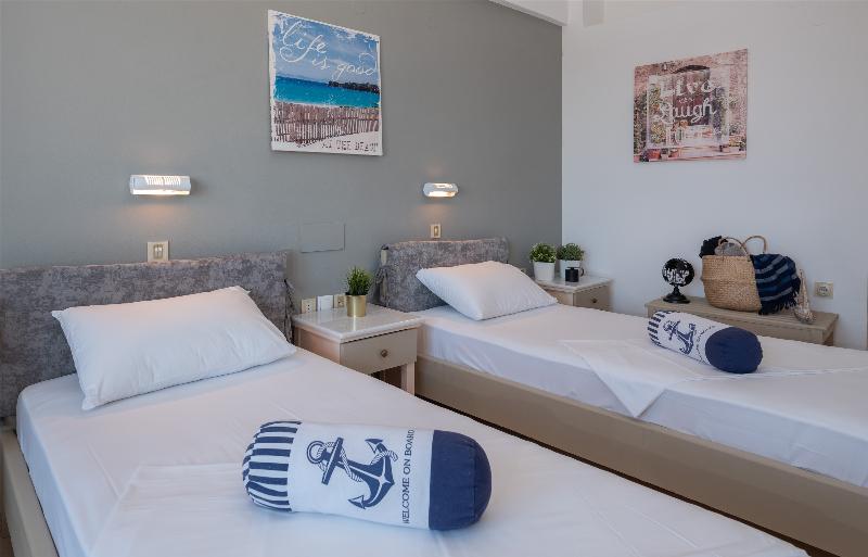 Pasiphae Hotel - Genel