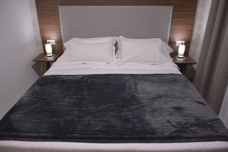 8 Room Hotel - Oda