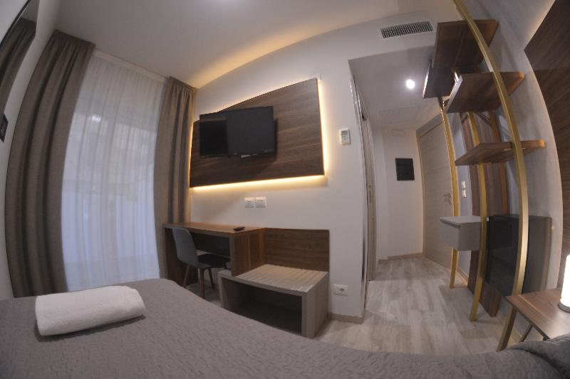 8 Room Hotel - Oda