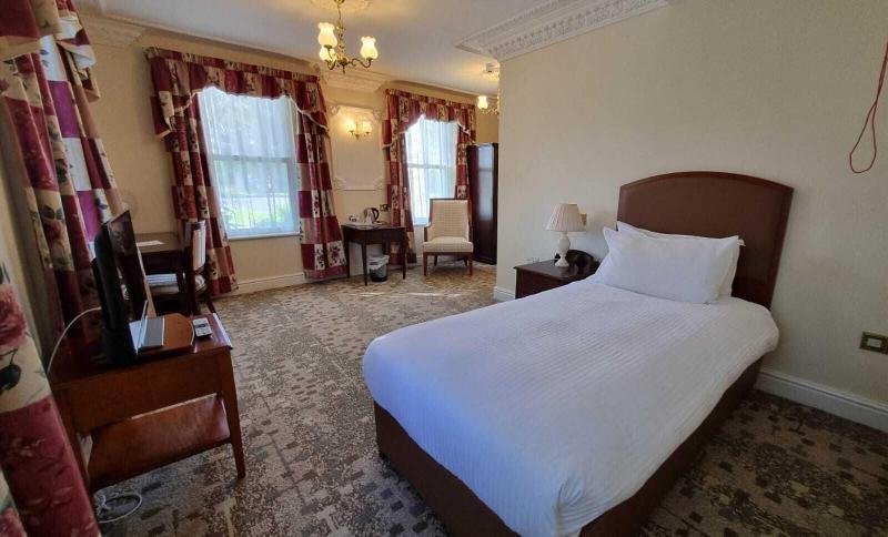 The Botleigh Grange Hotel - Oda