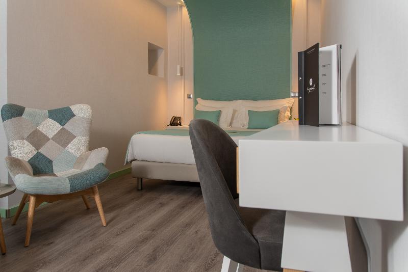 Be Poet Baixa Hotel - Oda