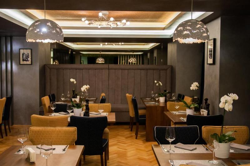 Venis Boutique Residence - Restoran