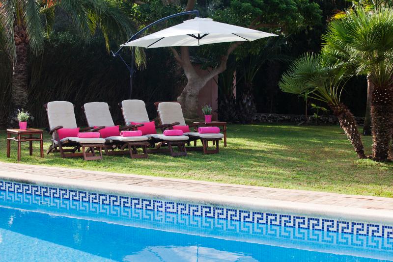 Es Revellar Art Resort - Havuz