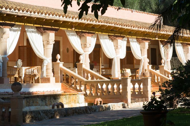 Es Revellar Art Resort - Teras