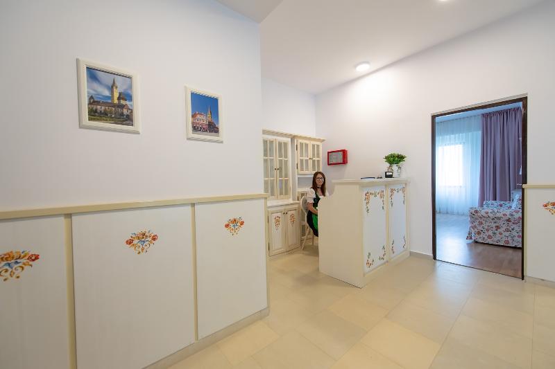 Wolkendorf Bio Hotel & Spa 20 km from Brasov - Lobi