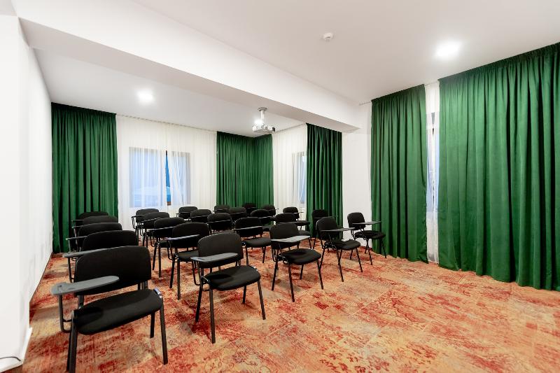 Wolkendorf Bio Hotel & Spa 20 km from Brasov - Toplantı