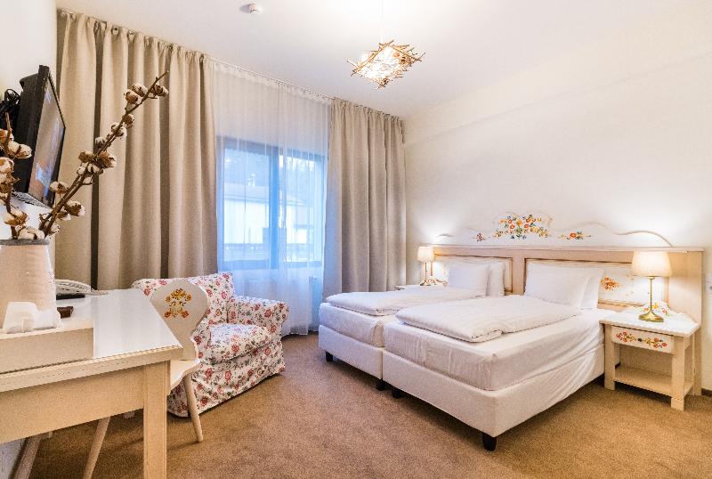 Wolkendorf Bio Hotel & Spa 20 km from Brasov - Oda