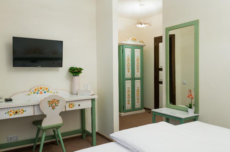 Wolkendorf Bio Hotel & Spa 20 km from Brasov - Oda