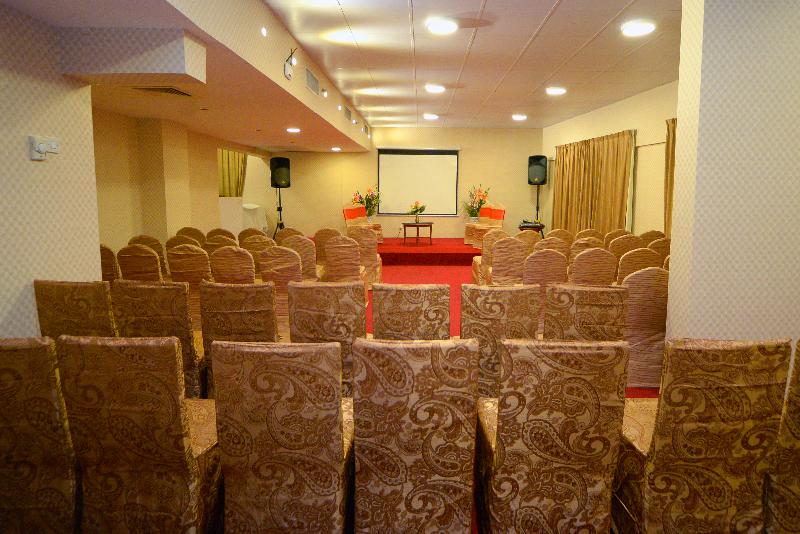 Nejoum Al Emarate Hotel Sharjah - Toplantı